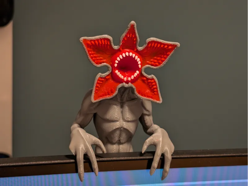 Demogorgon(Stranger Things) Monitor Topper&Statue