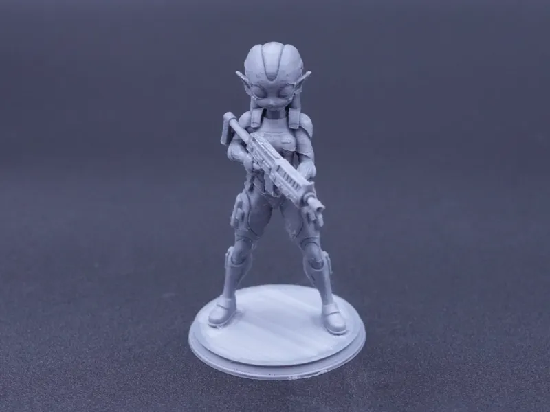 alien soldier gunner girl.