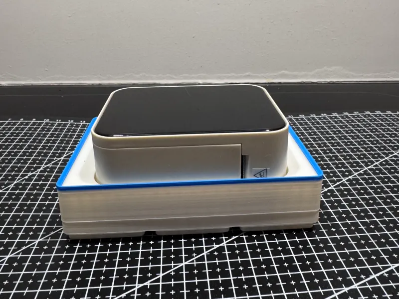 Gridfinity holder for Pristar P15 label printer
