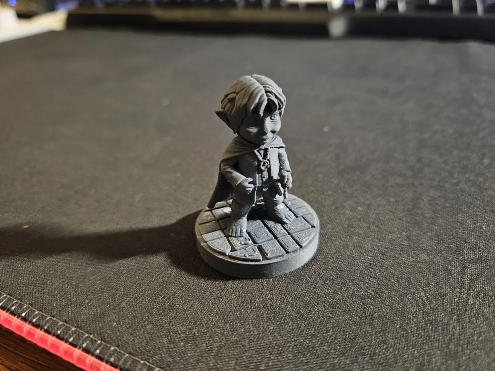 The Lord of the Rings - LOTR Frodo miniature by Oneshotblu MakerWorld ...