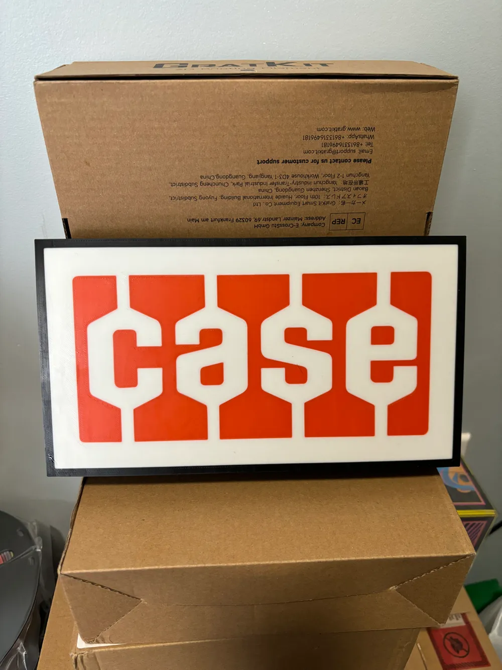Case Retro Logo Light Box by Future Canada - MakerWorld
