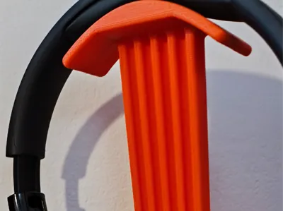 Headphone holder
