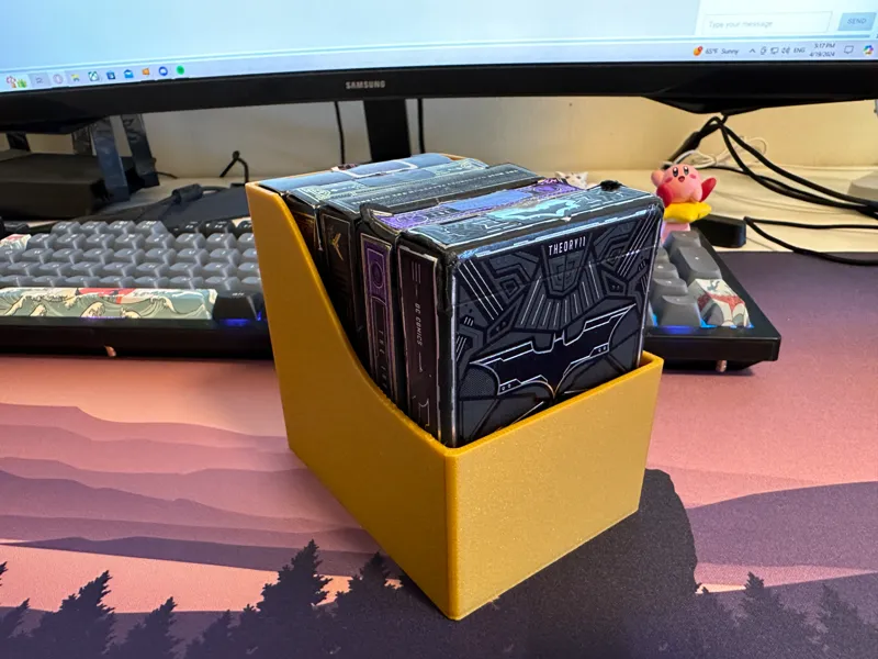 Minimalistic Card Deck Holder