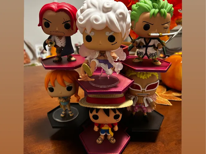 Desk Stand Funko