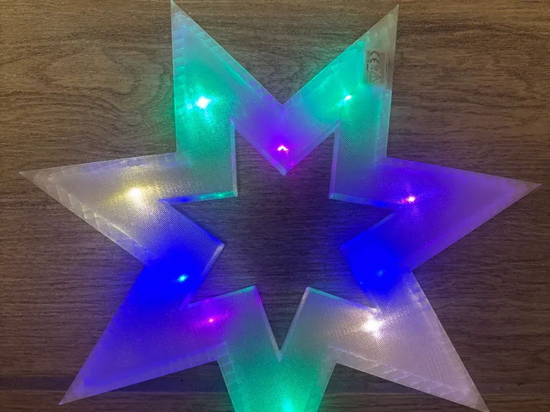 Weihnachtsstern beleuchtet