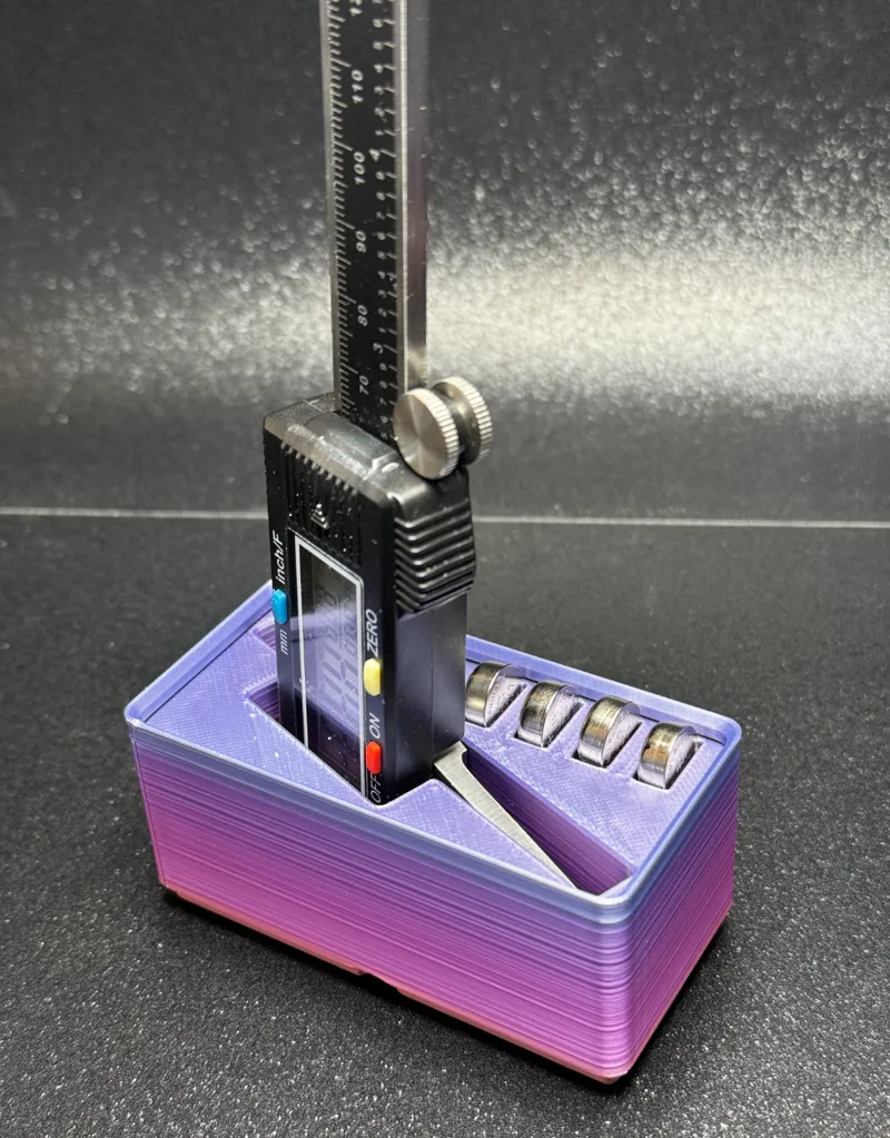 Gridfinity 1x2 Digital Caliper Holder /w batteries