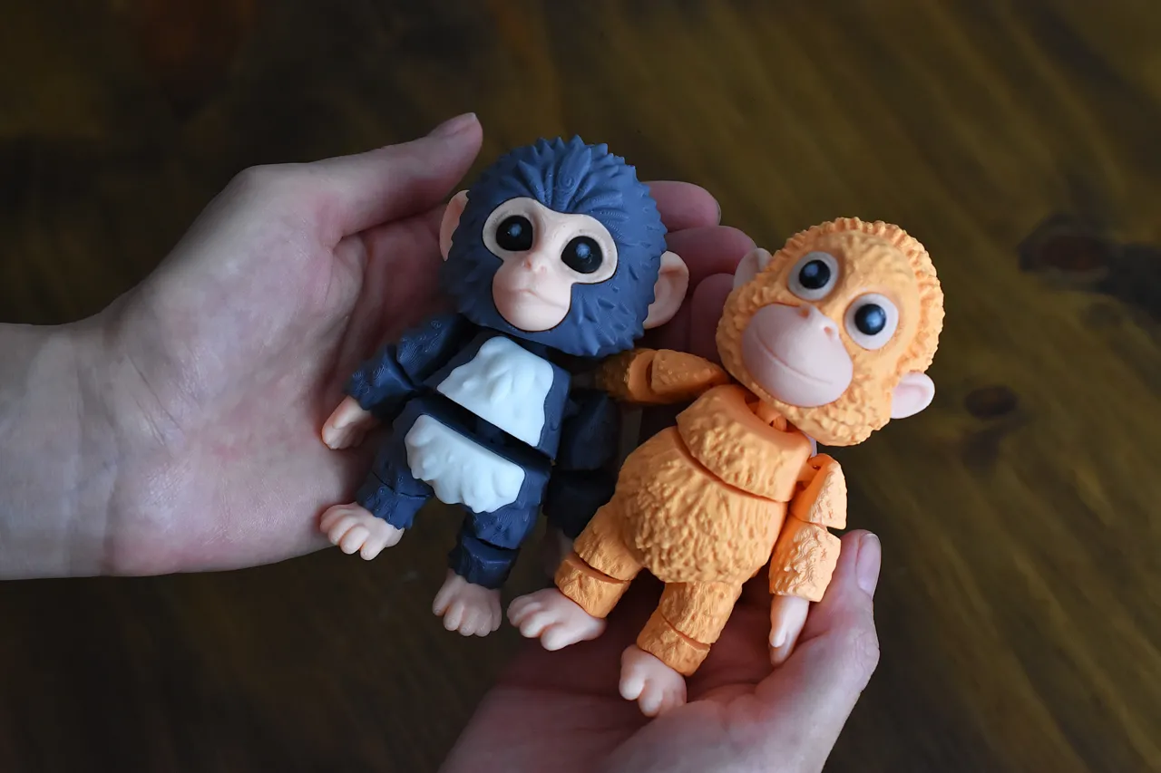 Punch and His Plush Friend – Mini Flexi Toy view 2