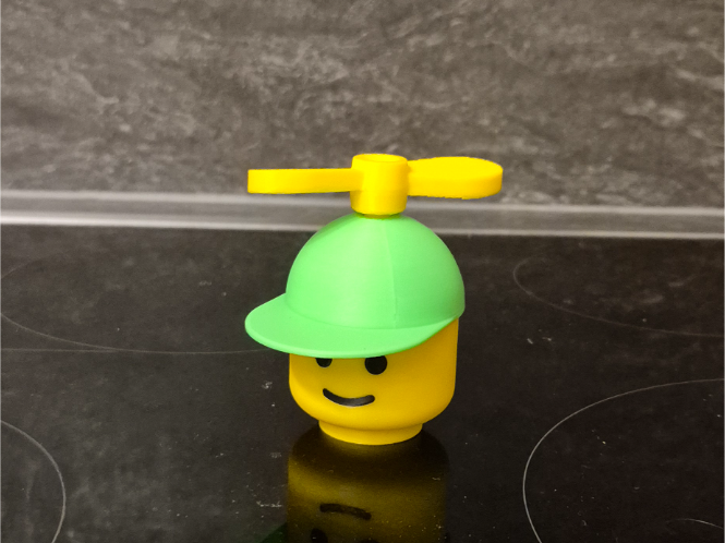 Kappe mit Propeller für meine Figuren