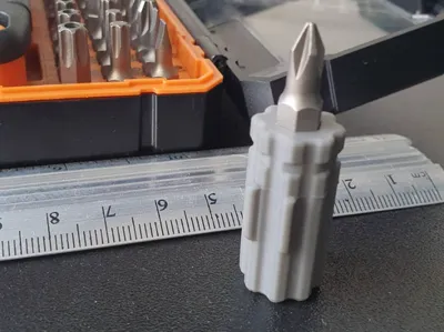 Mini bit holder 1/4"