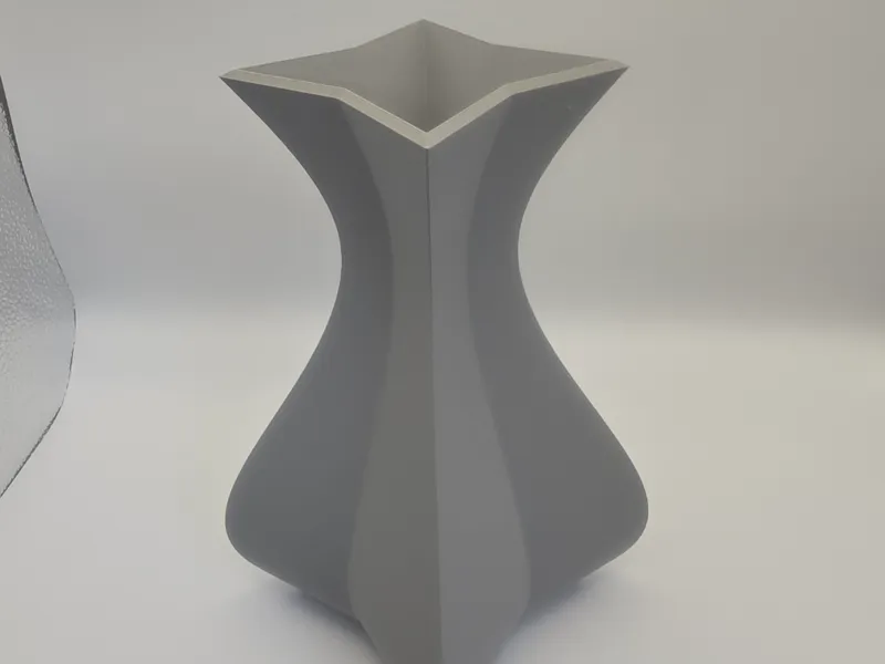 Vase 4
