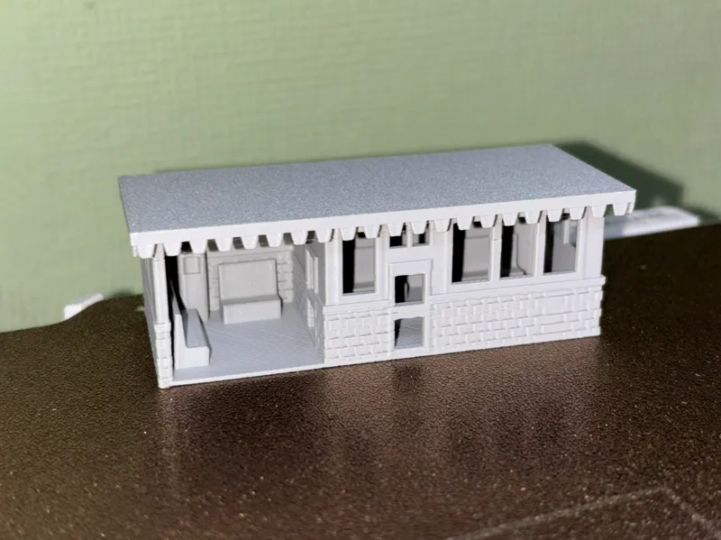 N Scale Platform Waiting Room (Model Railway)