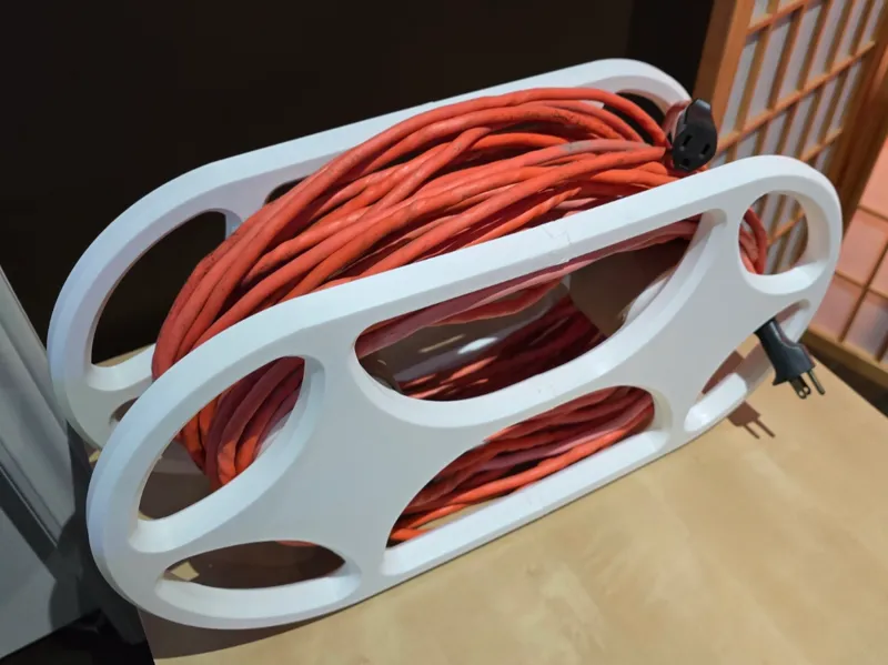 Spool-Stashinator - Cord Organizer