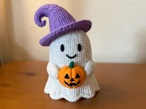 Adorno temático: Knitted Halloween Ghost — referencia de MakerWorld