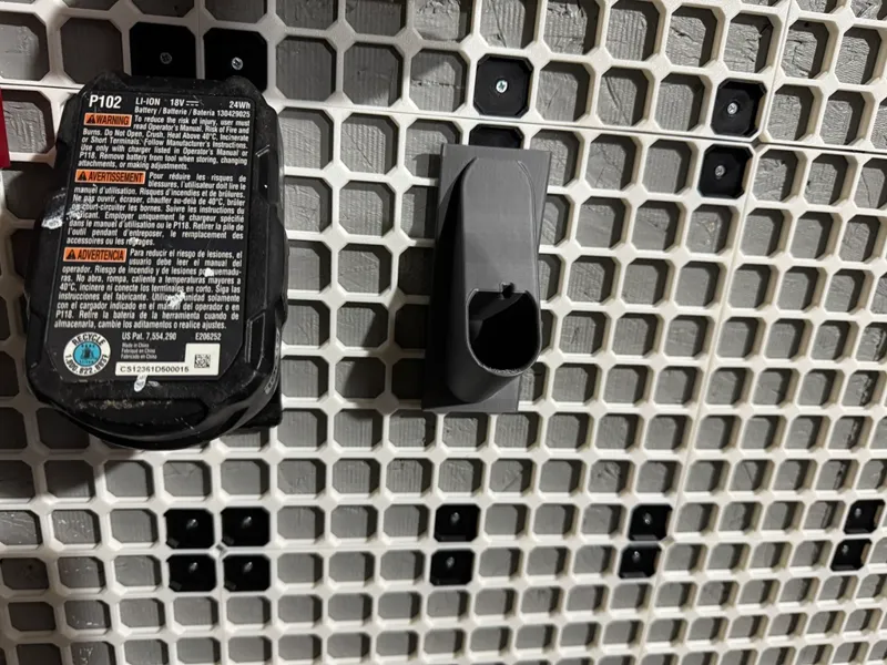 openGrid Ryobi ONE Battery Holder