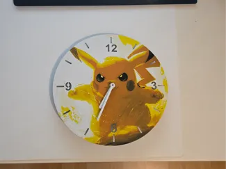 Pikatchu Wanduhr Hueforge