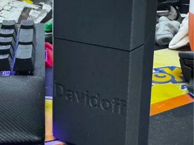 Davidoff cigarette box