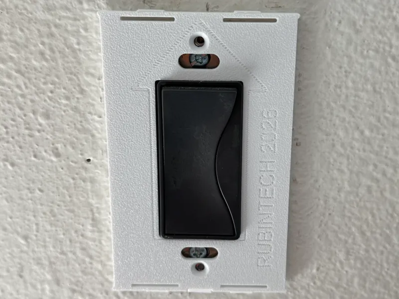 Wall mounting plate for Cooper Aspire Switch
