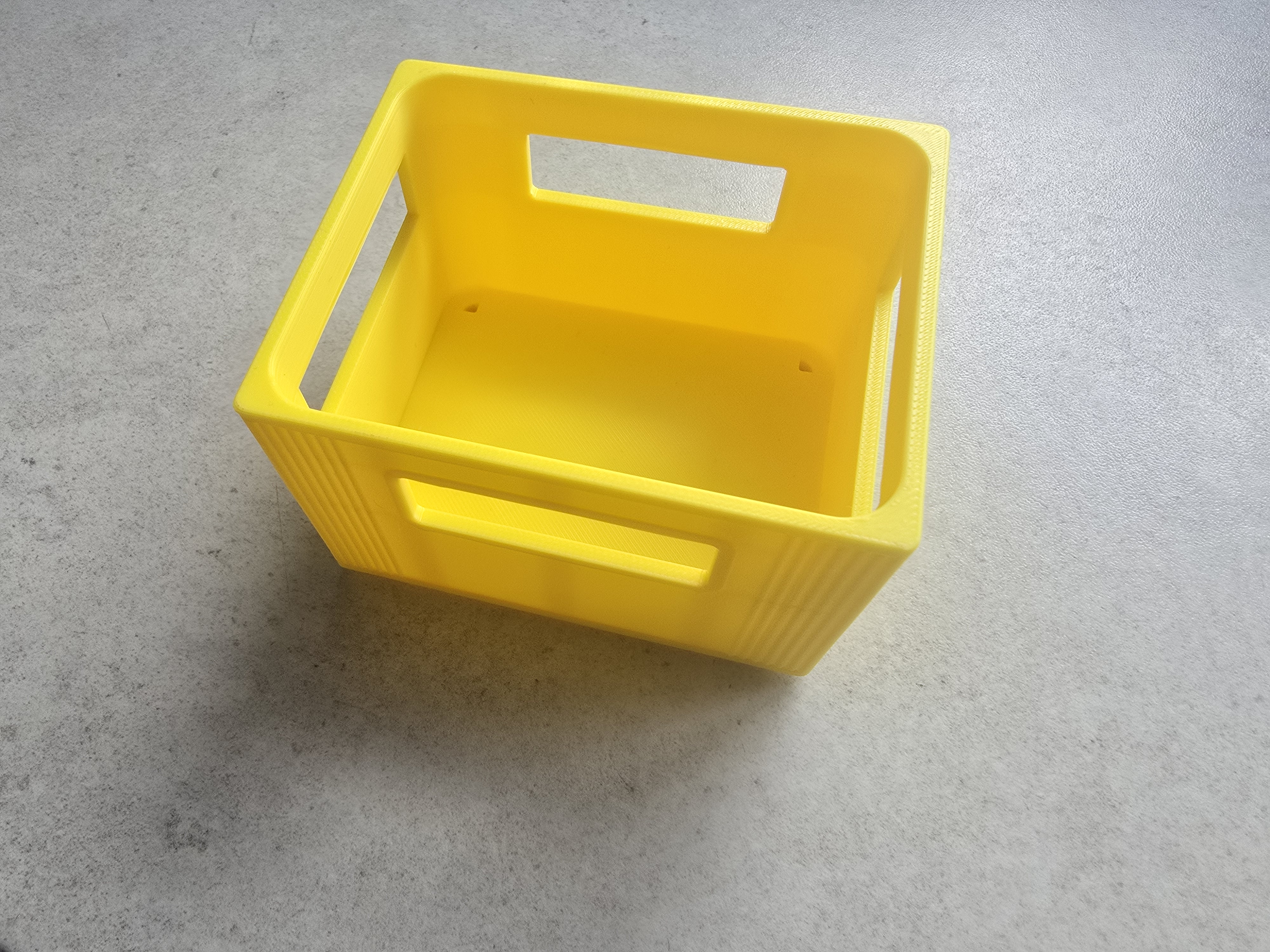Miniatura 8 do modelo 3D Stackable Battery Crates (AA and AAA)