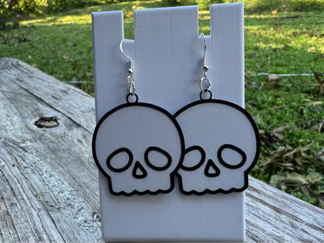 Skull earrings/keychain