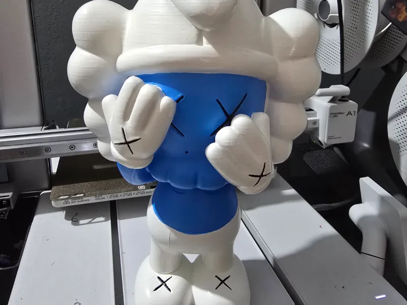 KAWS  PITUFO