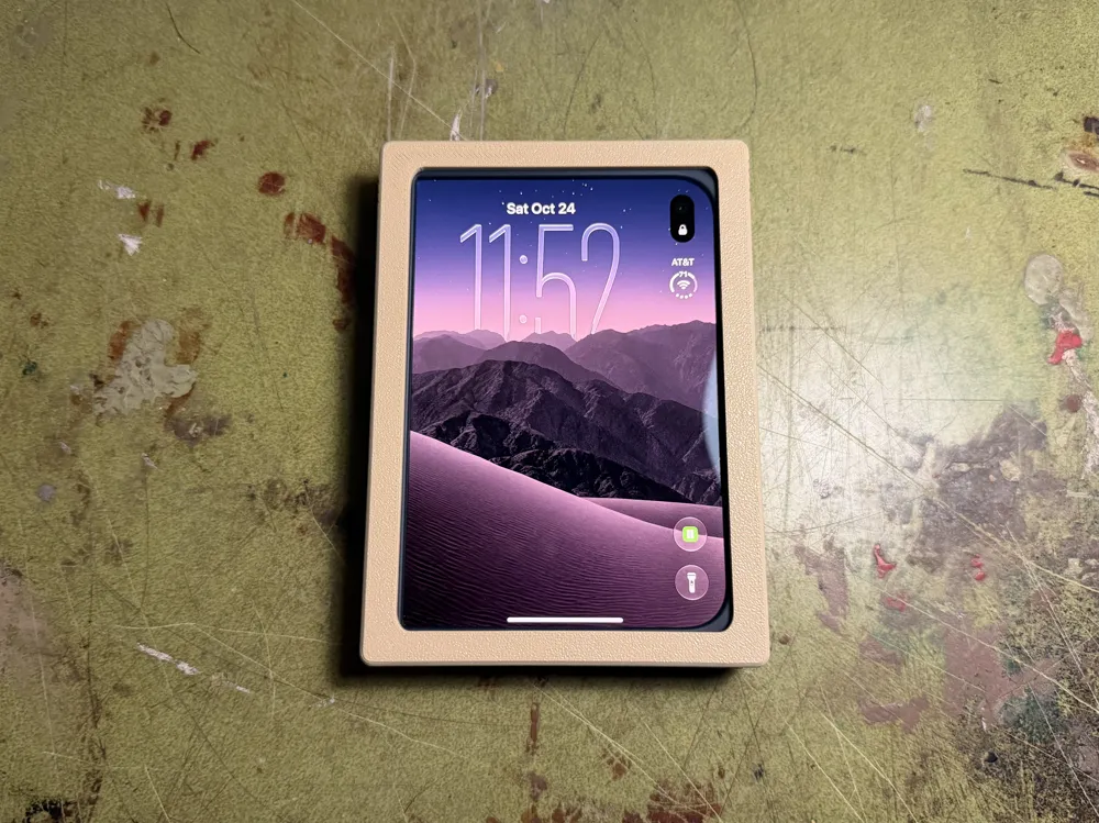 Iphone 15 Modal iPhone Duo Jobsite Case - Free 3D Print Model - MakerWorld
