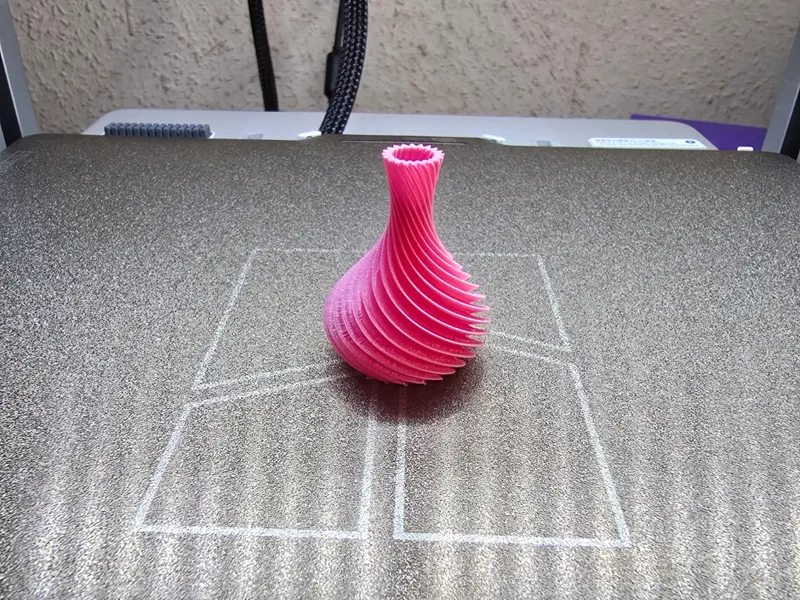 Katzenbarthaar Spiral Vase 