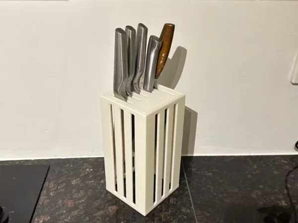https://makerworld.bblmw.com/makerworld/model/USf8faf6a4a8739c/design/2025-10-29_e9b99da534555.jpg