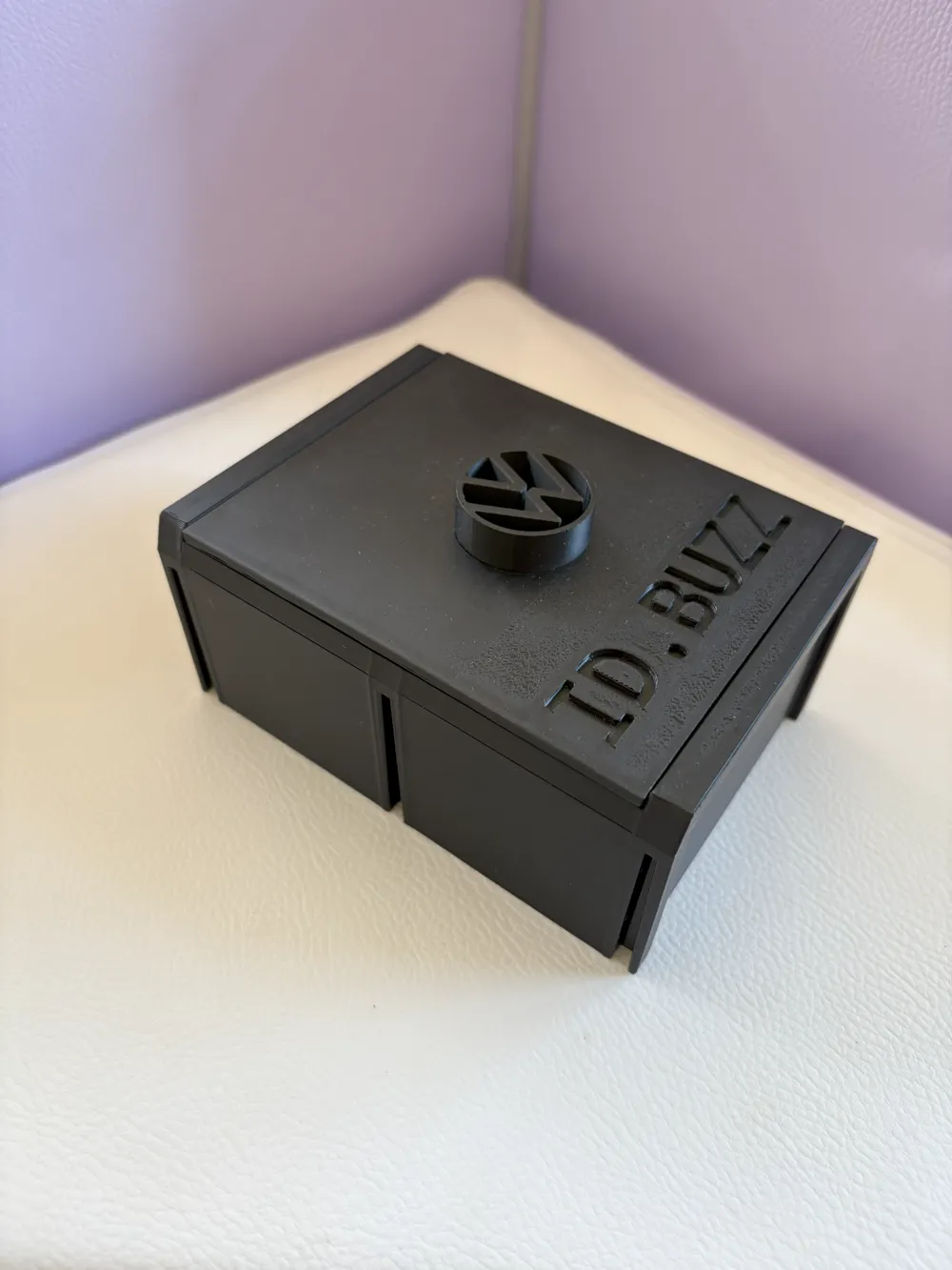 Box mit Deckel für die Id.Buzz Box von Ole Hoejlund MakerWorld ...