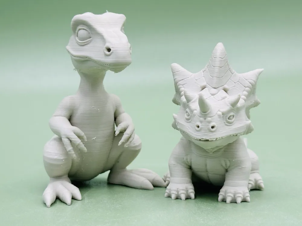 Two Dinosaurs: Triceratops & Velociraptor - Free 3D Print Model