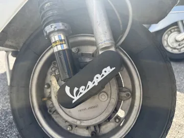 Tapa o cubierta: Vespa PX Fork Cover – Front Fork Protective Cover — vista de referencia 3