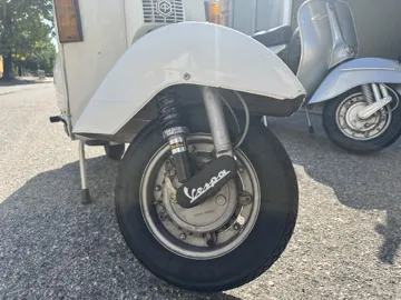 Tapa o cubierta: Vespa PX Fork Cover – Front Fork Protective Cover — vista de referencia 4