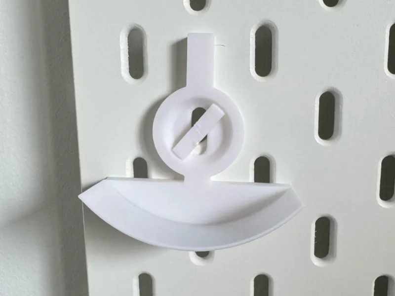 Skadis Hockey Puck Display Mount (T-Clip Based)