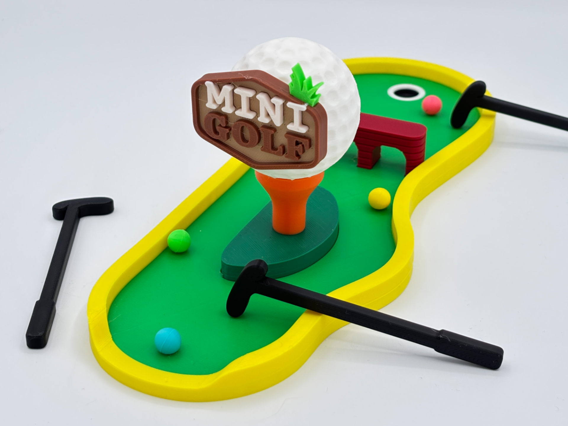 Mini Golf Multi-Player Fun Course 4