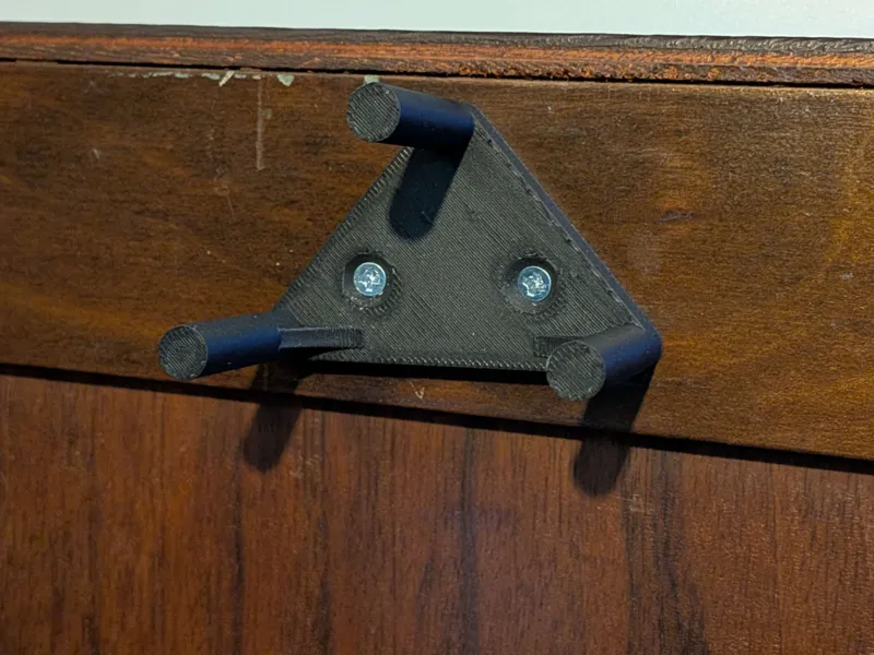 Traxxas TQ transmitter holder