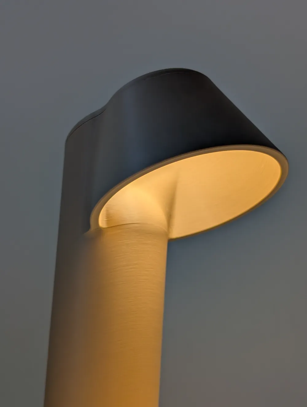 LED Lamp 002 - Free 3D Print Model - MakerWorld