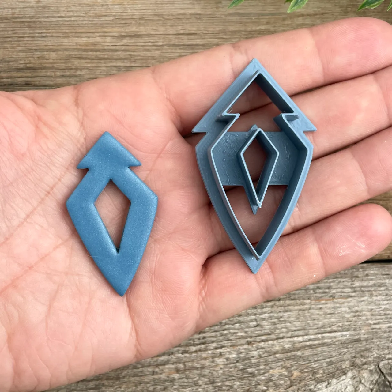 Abstract Earring Cutters view 4
