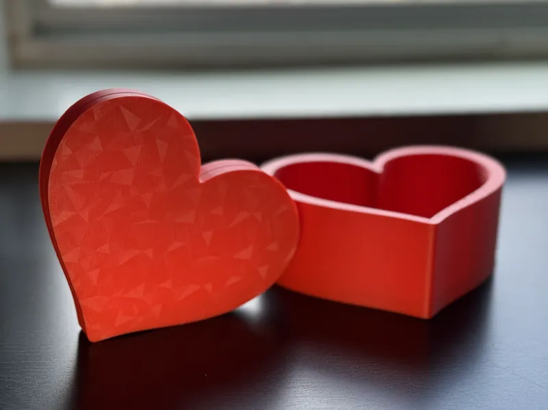 Simple Heart Box