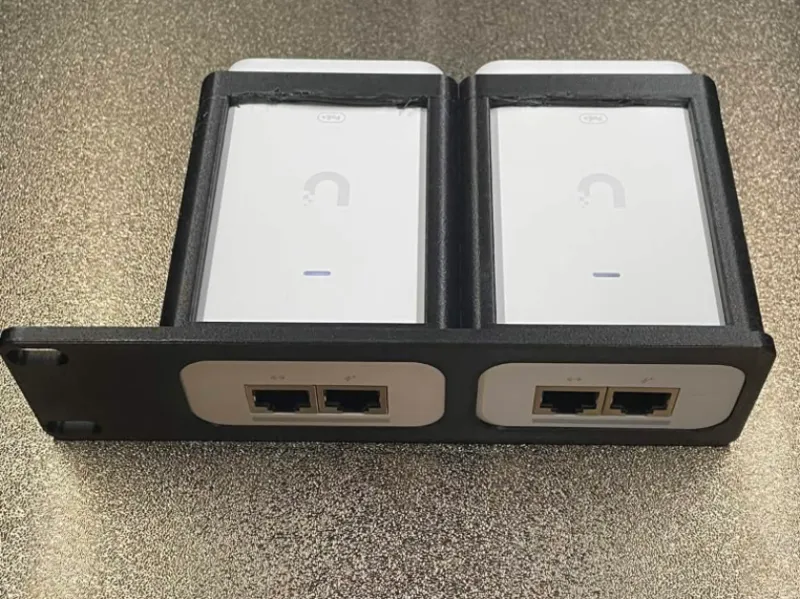 Unifi POE+ injektor Rack Mount