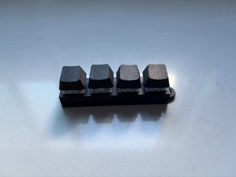 Keyboard Fidget -4