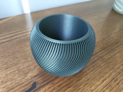 Decorative pot