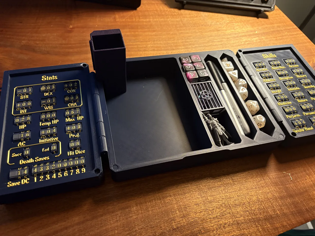 Ultimate DND Players Kit - v3 -Lockable, Tracking view 3