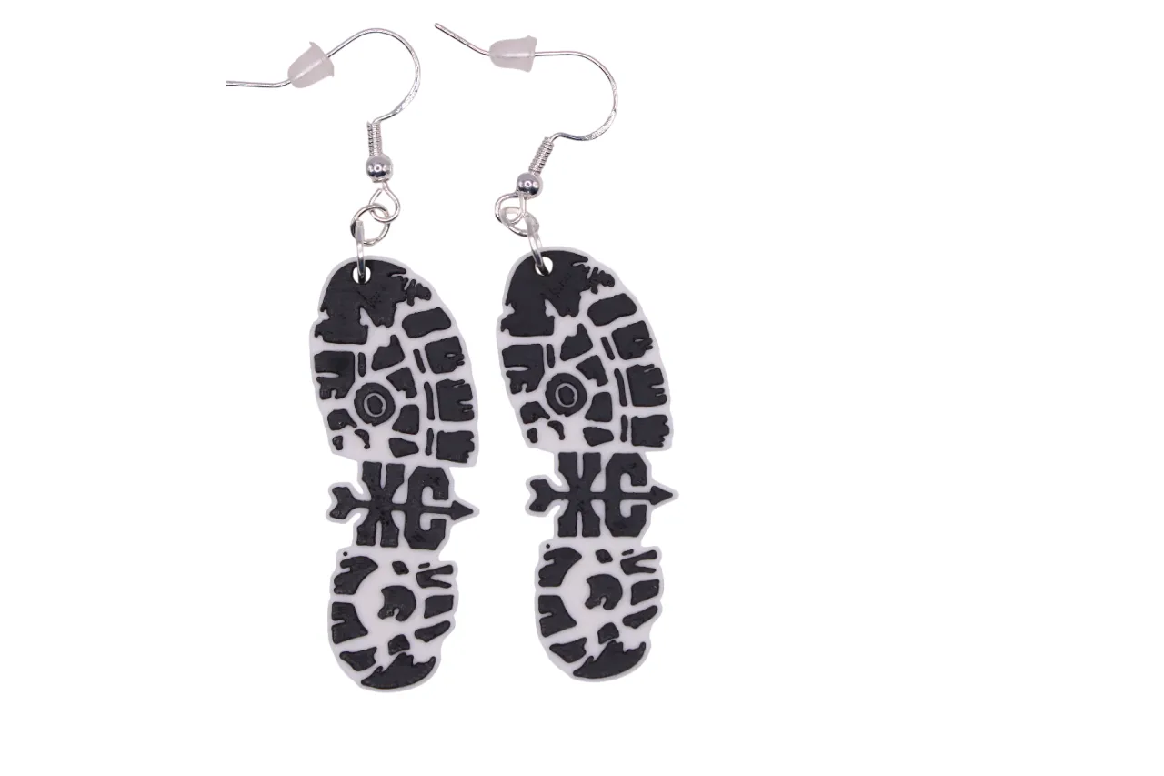 Cross Country Earrings view 3