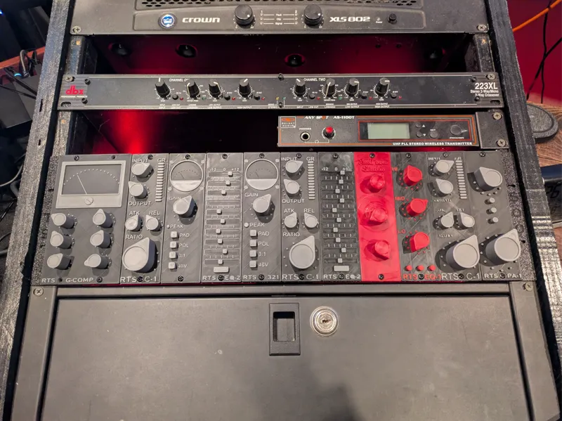 500 Series 19in Rack (Faux Rack)