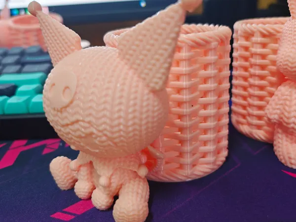Pot à crayons tressé Kuromi