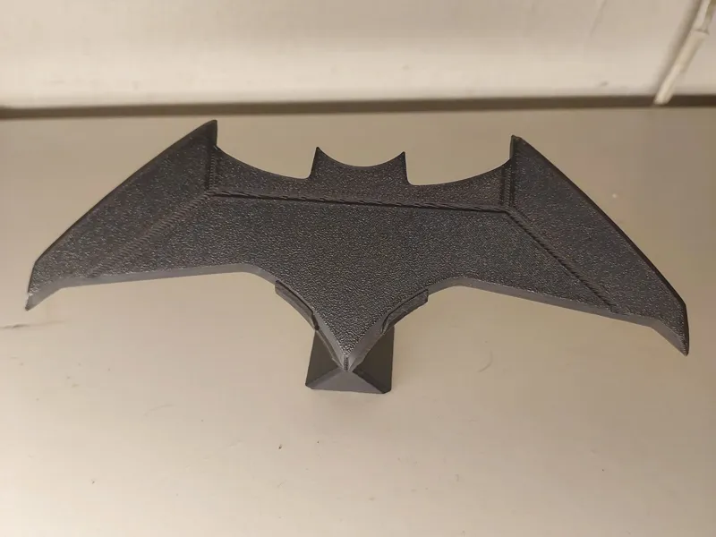 Batarang with Stand