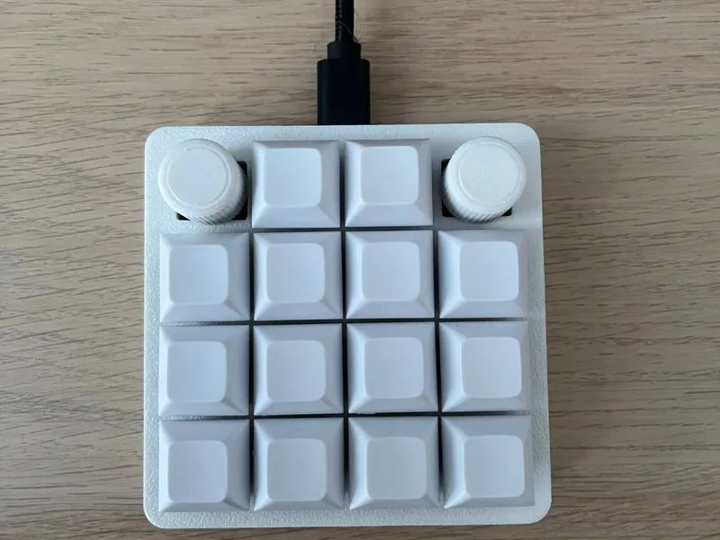 Macropad 12 MX Keys and 2 Rotary Encoder