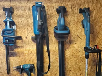 Makita Laubbläser Halterung