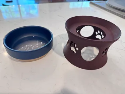 Dog bowl holder for miniture dachshund