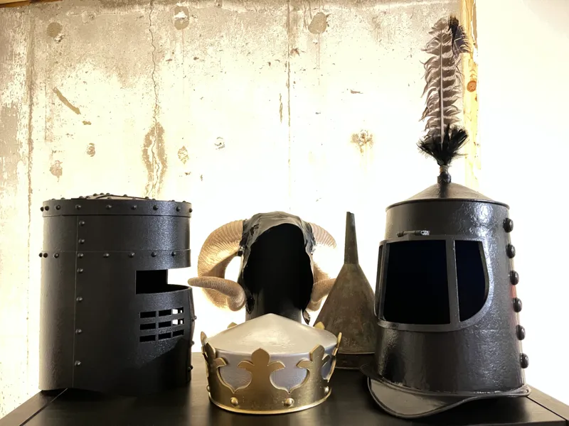 King Arthur - Monty python and the Holy Grail  