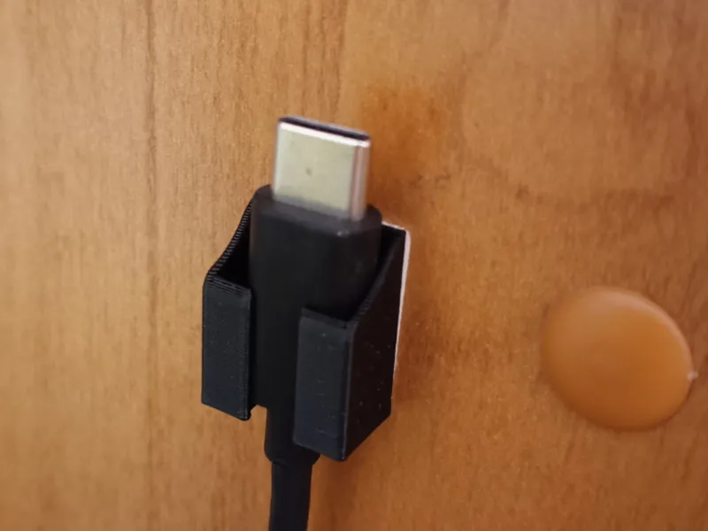 usb type-c wire holder